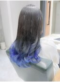 毛先ブルーカラー/根本、中間はブリーチなしダークアッシュ