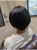 黒髪ショート