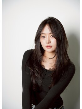 ハーツオオサカ(HE:ARTS OSAKA)の写真/【西梅田/髪質再整】もう雨の日も怖くない。クセを「抑える」から「魅力」に変える、大人女性の救世主。