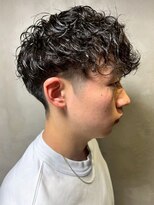 ディスイズバーバーサード(THIS IS BARBER 3rd) スパイラルパーマ ツーブロック マッシュ メンズパーマ 刈り上げ