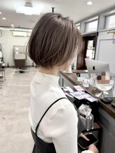 ヴェルム ヘア デザイン(Velum.HAIR DESIGN) 丸みショートボブ×グレージュカラー|大人可愛い小顔ショート