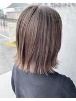 ビーティベーシック(B.t.Basic)&nbsp;グレージュカラー