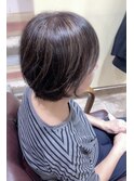 白髪ぼかしハイライト　ショートボブ