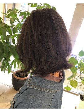 レイ(Lei) くびれミディ