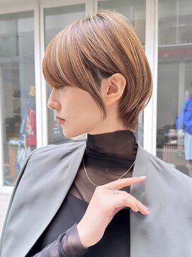 ハルキミナト ジャパン トウキョウ(HARUKI MINATO japan TOKYO) 30代40代50代/丸みショート/クビレ/前髪あり/ブラウン/表参道