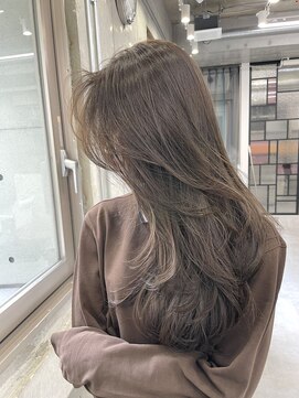 ディジョン(Dijon) 韓国顔まわりレイヤーカットグレージュオリーブベージュブラウン