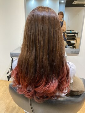 ヒクルーム(HIQU ROOM) カラー　レッド