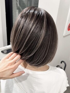 ユウル 横浜(juhl.) ハイライト/ワンレンボブ/ケアブリーチ/ブリーチ/20代30代40代