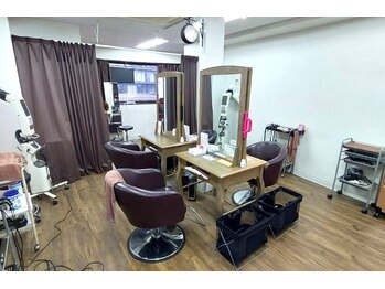 JADE 【ジェイド】