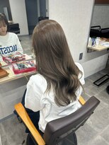 エル 新小岩(elu)&nbsp;美髪/ワイドバング/レイヤーカット/くすみベージュ/新小岩駅