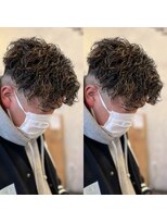 ブライト(BRIGHT) ツイストスパイラルパーマ