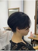 刈り上げハンサムショート