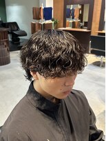 アトラクト バイ ラック 津田沼(Attract by LUCK)&nbsp;波巻きウルフパーマ/津田沼/メンズパーマ/メンズ/ブリーチ