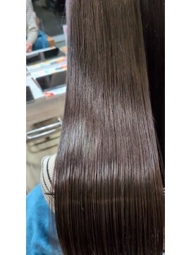 ヘアアトリエ ナイン(hair atelier nine) ヘッドスパ/チェリーレッド/ハイレイヤーウルフ/髪質改善/福島市