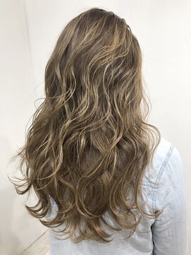 ヘアースタジオ ゼン(hair studio Zen) 外国人風ハイライトMIX