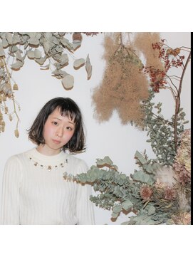 ラクサ ヘア ワークス(LAXA HAIR WORKS) オン眉切りっぱなしボブ♪