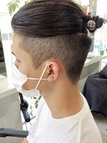 バイフィフス 原宿/表参道(by fifth)&nbsp;マンバンヘアー/センターパート/メンズミディアム