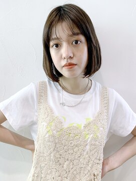 アイティーバイアルバム 藤沢店(IT by ALBUM) 内巻きワンカール_カーキグレージュフェザーバング_8693