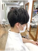 メンズショート　マッシュ　センターパート　メンズパーマ