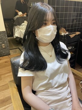 リコバイアフロート(riko by afloat) コリアンヘア/韓国風ヘア/シースルーバング/髪質改善/ヨシンモリ