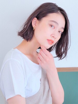 白髪染めでも色味を楽しみたい方にお勧め♪オシャレな大人女性は白髪の存在を感じない品のある上質美髪♪