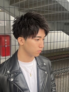 アイズ 海老名(AIZU) ショートアップバングラフショートアップバング骨格矯正カット