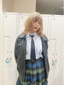 エン(eNN) ウルフレイヤー/ウルフカット/ダブルカラー/ミルクティーカラー