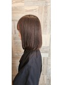 酸性矯正切りっぱなしボブ