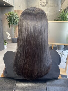 コティ(Kotii) ツヤカラー＋クレンジングと頭浸浴で髪も頭皮も綺麗にしましょ♪
