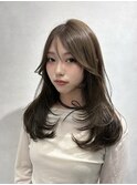 【顔まわりレイヤー×オリーブベージュ】