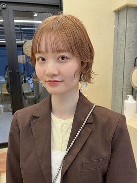 スニュウ(snuw) 【snuw_ayano】ミニボブ/ベージュ