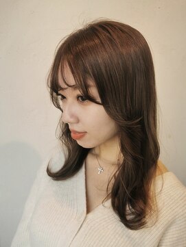 ソワバイアロマヘアー(soi by AROMA hair) 顔周りレイヤー/ウェーブロング/抜け感ロング/レイヤーカット