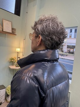 アンフィ 鶴間(Anphi) ニュアンスパーマ