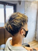 2ブロックフォワードアップバングスタイル〈理容室〉