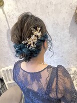 ディーヴァヘアーエズ(DIVA hair Eze)&nbsp;【kotone】インナーブルー＊シニヨンアレンジ