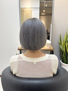 シンシア(CYNTHiA) シルバーグレイボブ