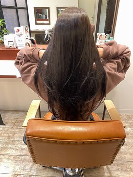 マーリャヘアー(mallia hair) レイヤースタイルレイヤーカットロングレイヤー小顔スタイル