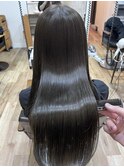 髪質改善トリートメントでクセは取れる！？