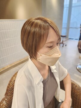 リミックスヴィラ(remix Villa) ツヤ感たっぷり女っぷりアガるショートヘア