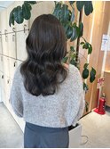 20代30代40代ブリーチなしオリーブグレージュ艶々ミディ
