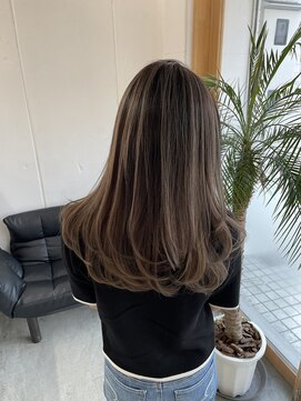 キング 高槻(K!ng) 縮毛矯正髪質改善ハイライトレイヤーカット高槻美容室エクステ