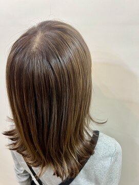 ティンク 横浜(Tink) 白髪ぼかしハイライト◎/Tink横浜　小林あかり