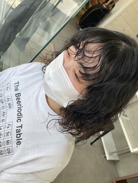 ナイアバイアヌエヌエ(naia by anuenue) 前髪パーマ