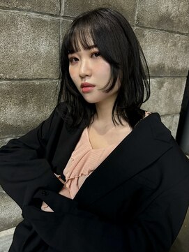 【 ミディアムレイヤー × ダークグレージュ 】浅野美紀