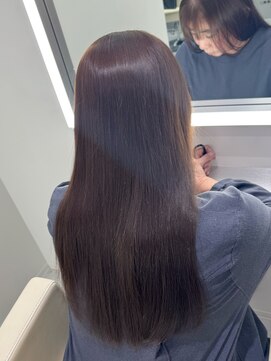 テイス 新宿(TACE) [美髪/ワイドバング/ホワイトブロンド/イメチェン/新宿]