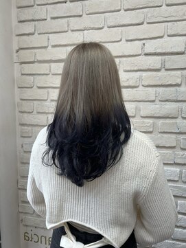 ビランチェ 池袋(bilancia) エンドカラー/ミルクティーカラー/ブルーカラー