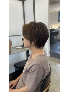 スクエアペア(SQUARE PAIR) 大人ショート　白髪ぼかし　カーキ　40代50代