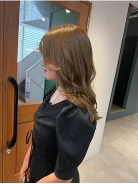 エイトデイズ 三宮駅前店(EIGHT days) ブリーチなしベージュ