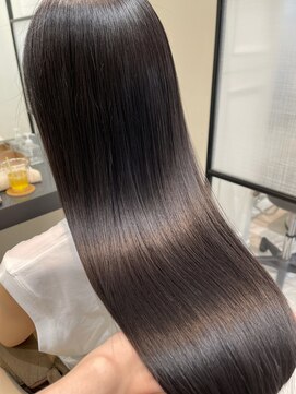 ウィーニード 名古屋(WENEED) 《韓国ヘア》艶髪ストレート