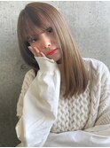 柔らかストレートロングヘア/シナモンベージュカラー